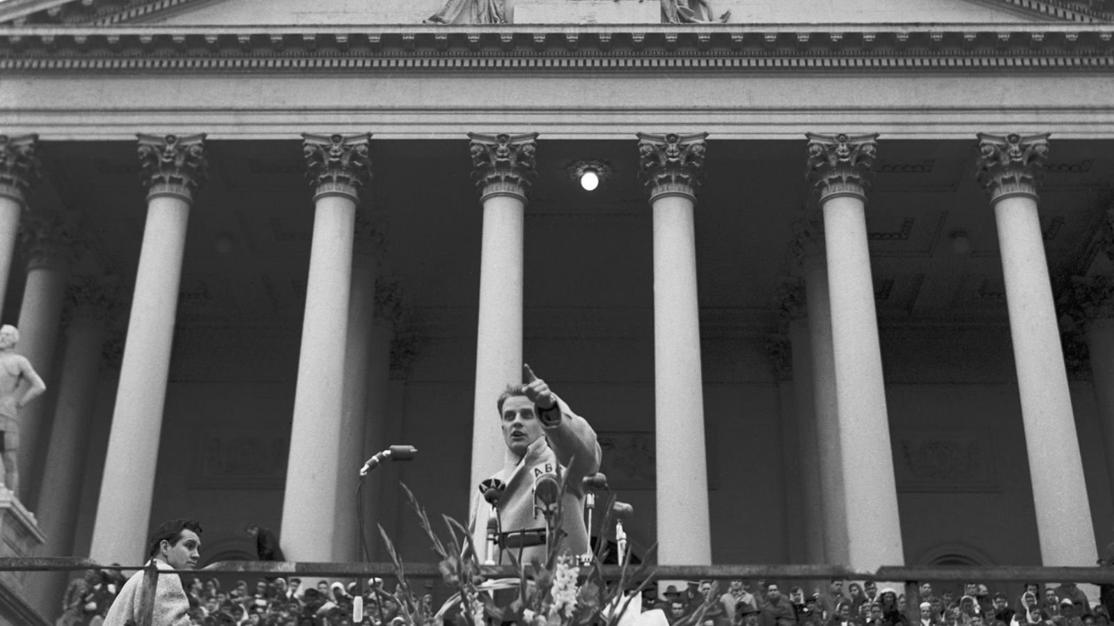 The Unelected Statesman|The Unelected Statesman
