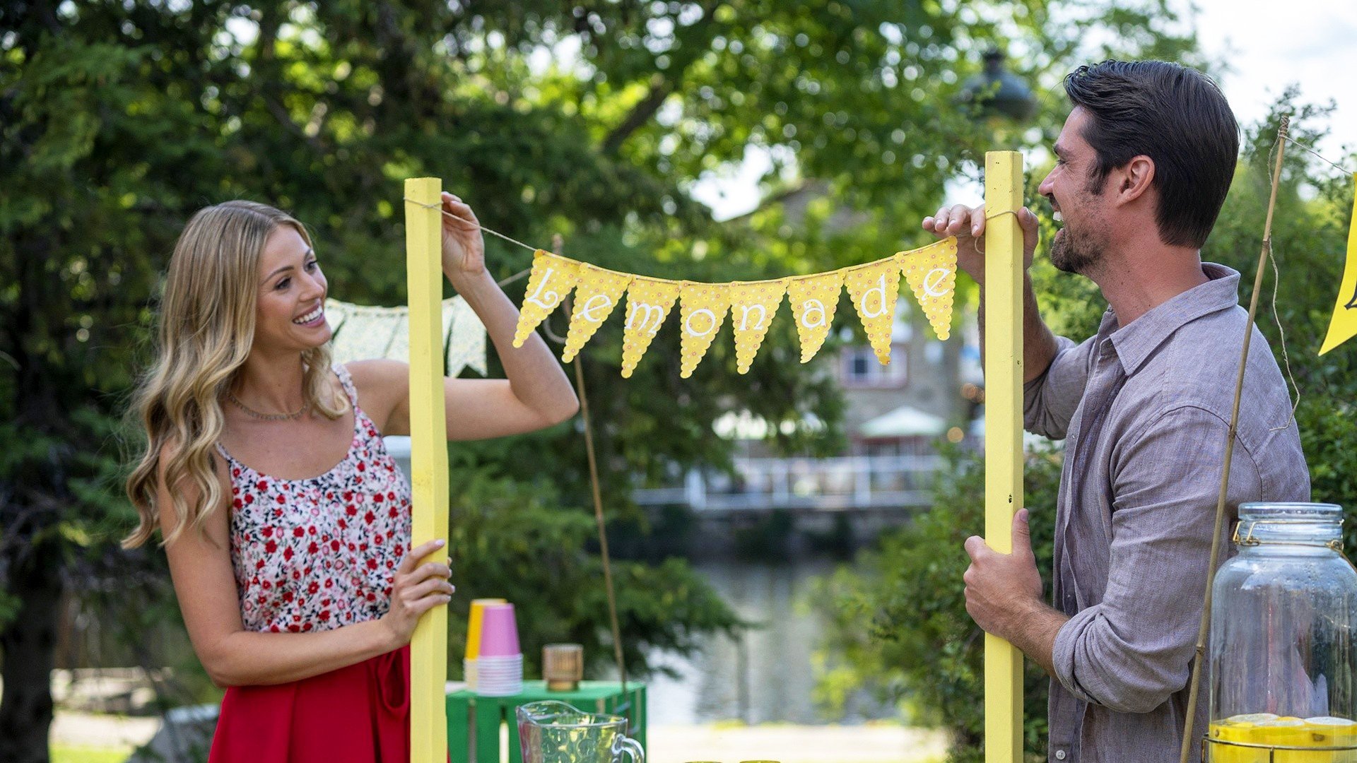 Lemonade Stand Romance|Lemonade Stand Romance