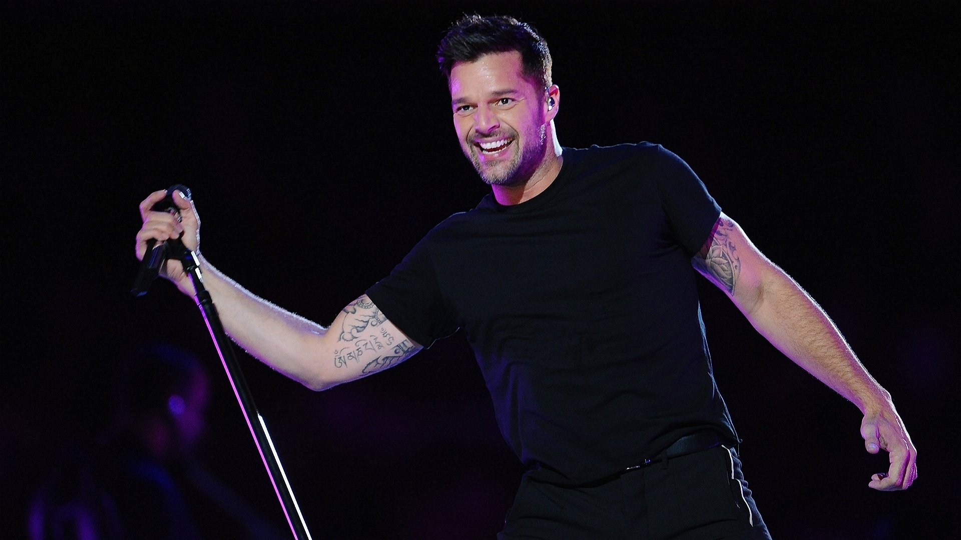 Ricky Martin: A Loco Life|Ricky Martin: A Loco Life