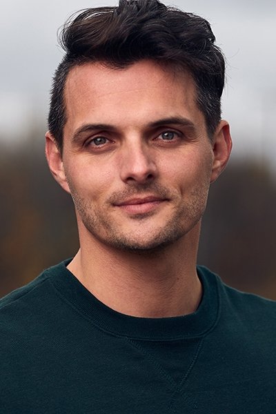 بازیگر Maxime Sheehy  