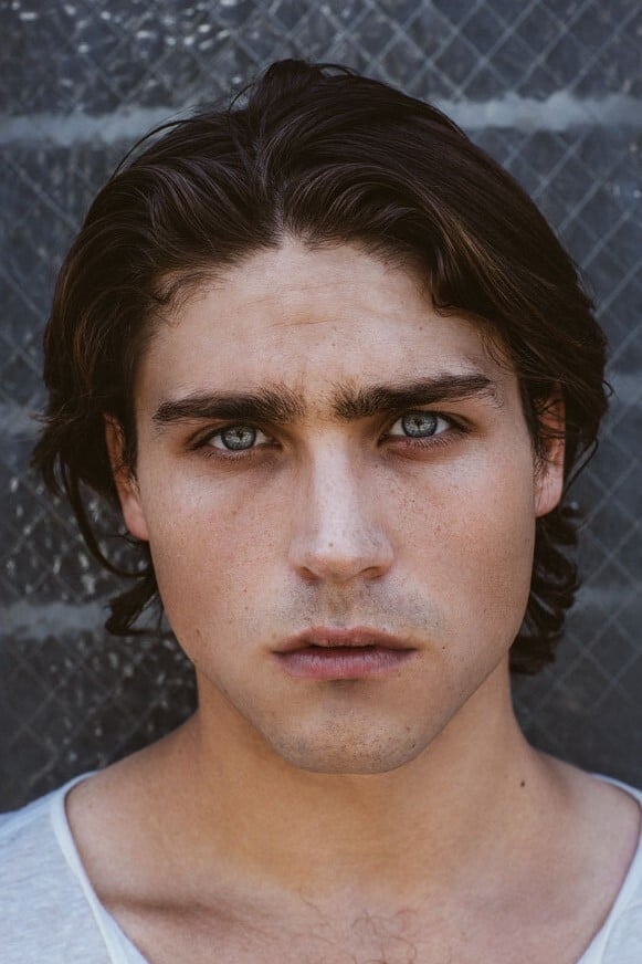 بازیگر Logan Huffman  