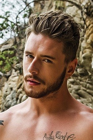 بازیگر Josh Moore  