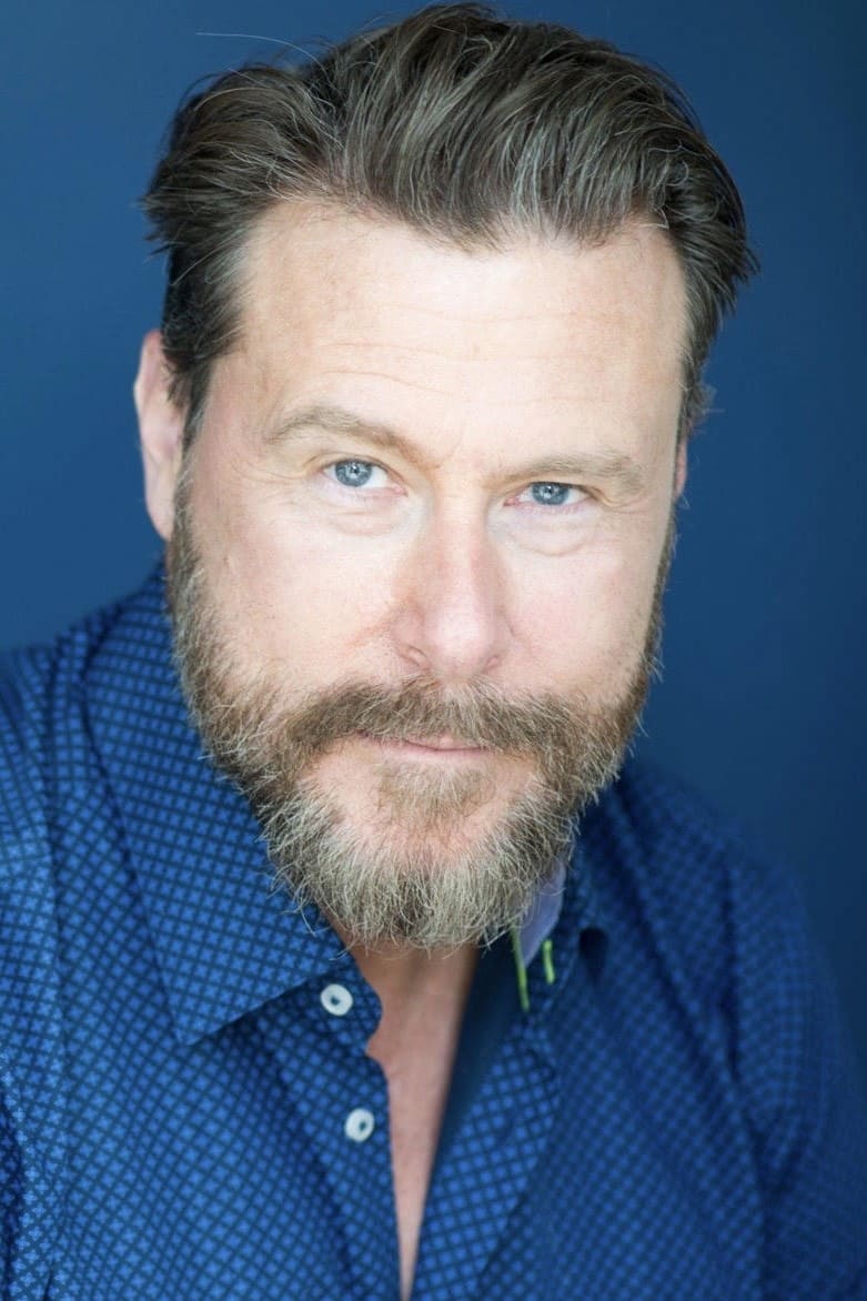 بازیگر Dean McDermott  