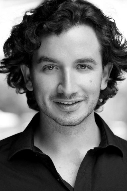 بازیگر Daniel Curshen  