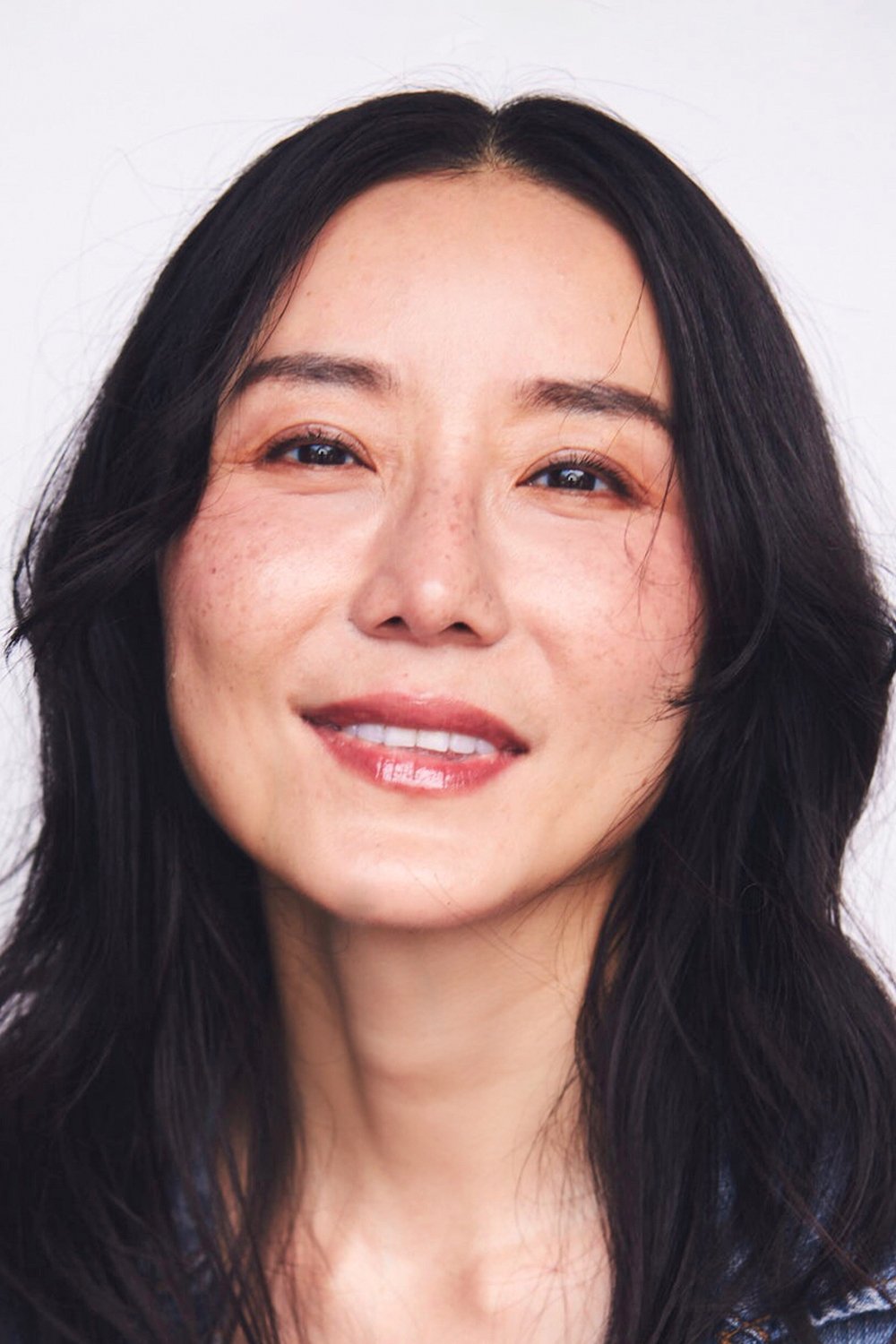 بازیگر Kim Ellis  