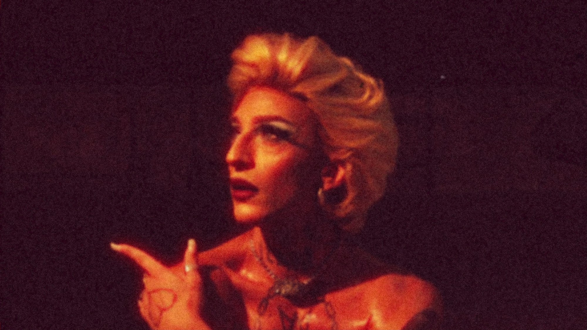 American Whore|American Whore