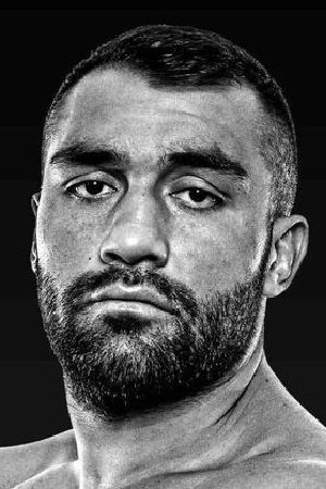 بازیگر Ali Eren Demirezen  