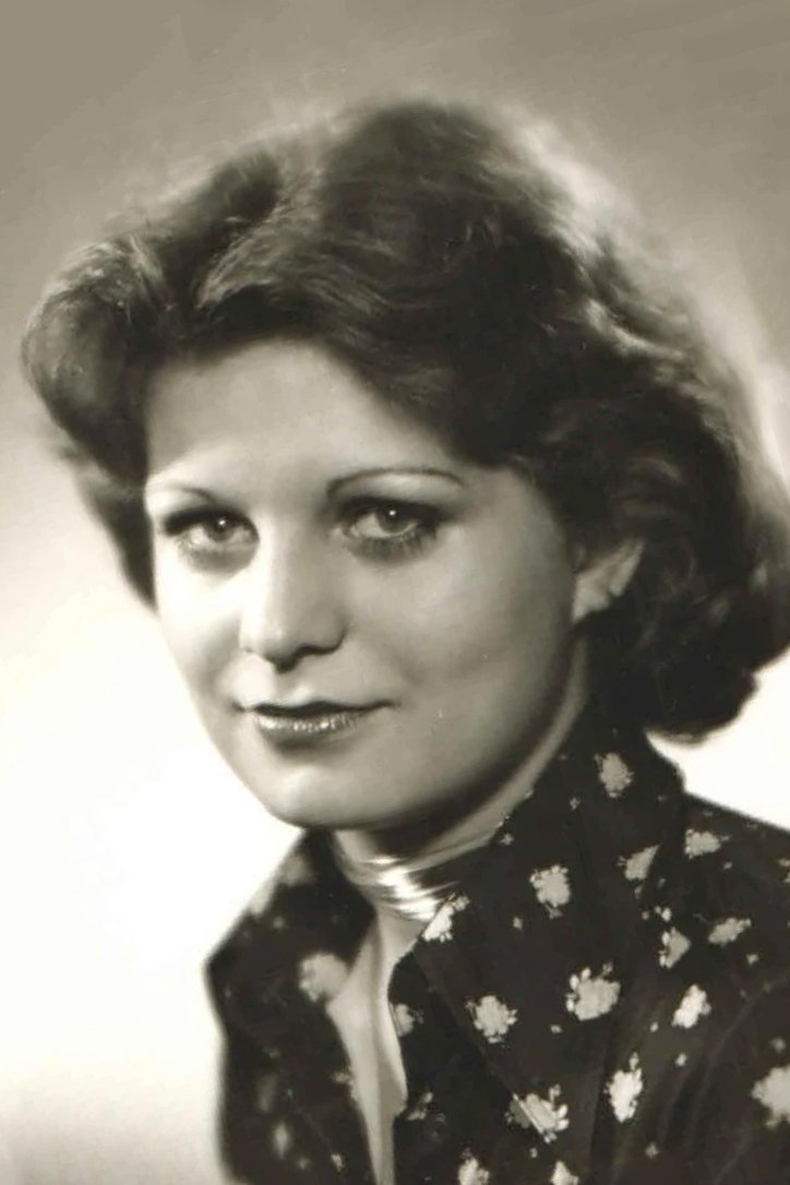 بازیگر Eliška Kasanová  