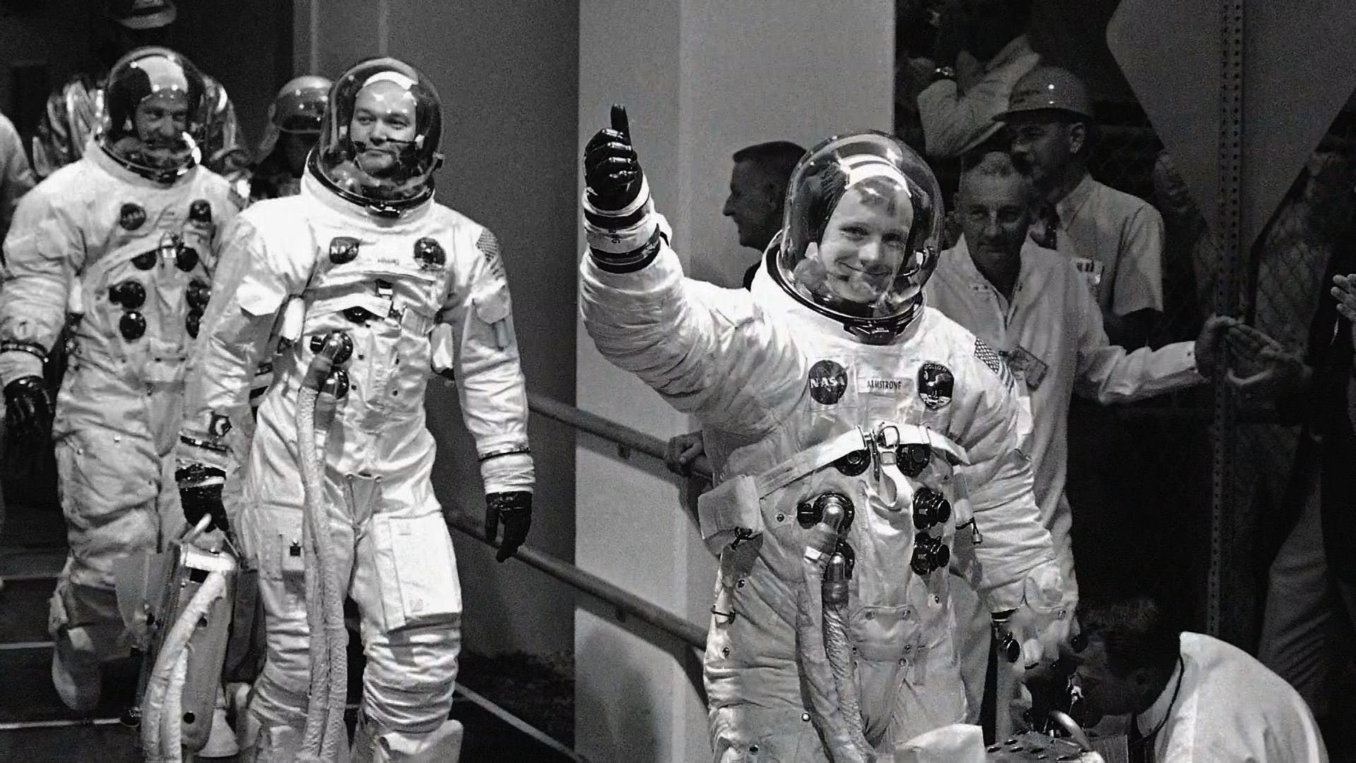 Man on the Moon with Walter Cronkite|Man on the Moon with Walter Cronkite