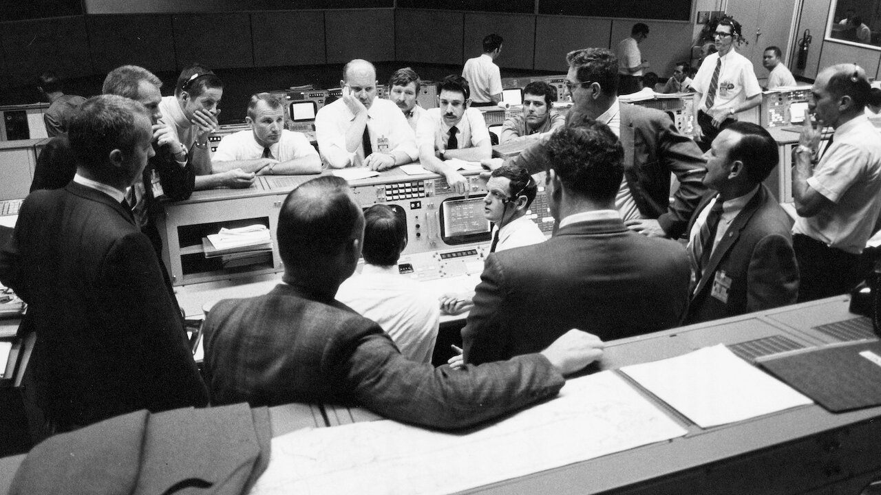 13 Factors That Saved Apollo 13|13 Factors That Saved Apollo 13