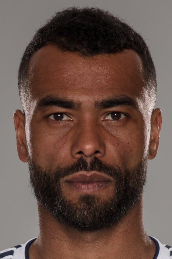 بازیگر Ashley Cole  