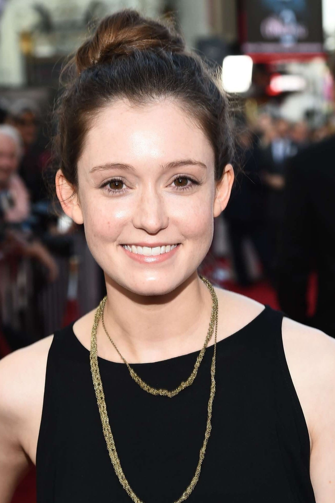 بازیگر Hayley McFarland  