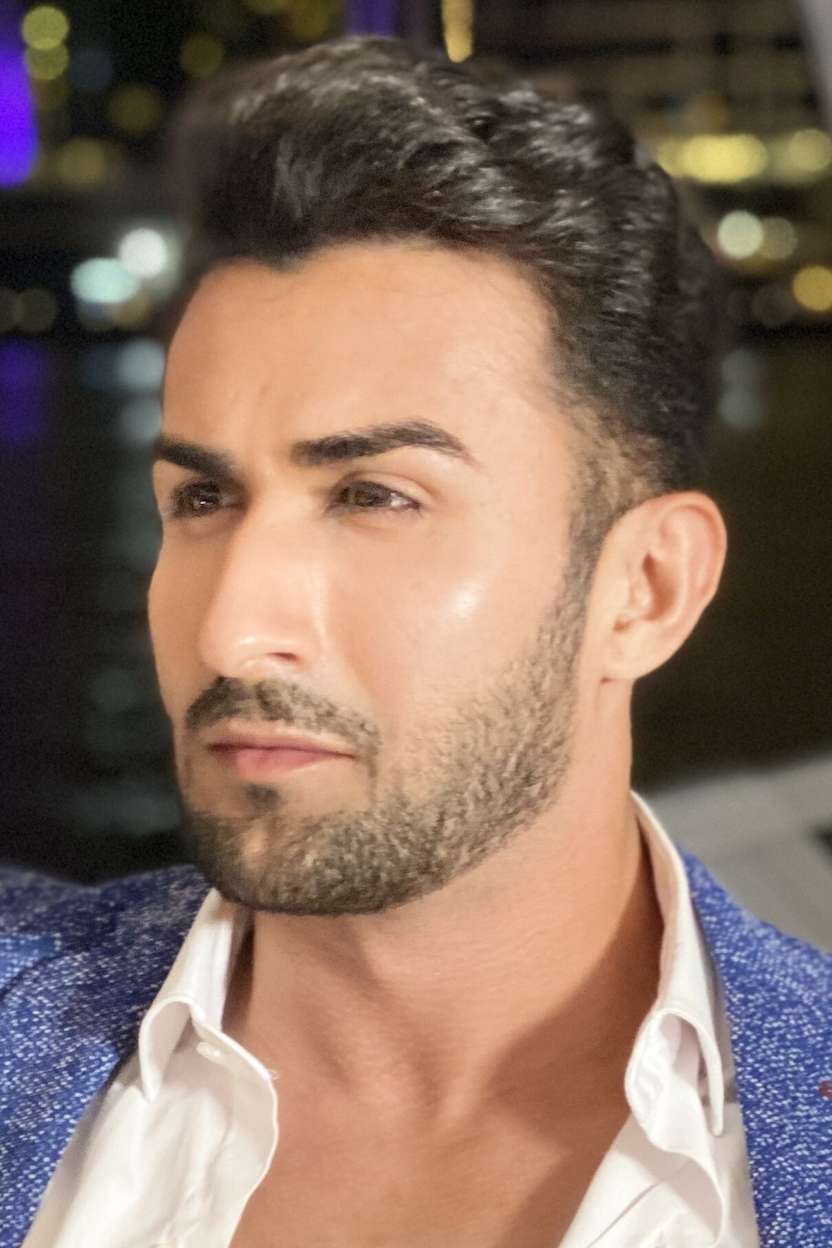 بازیگر Roman Khan  