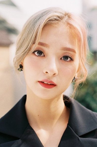 بازیگر 이나경  