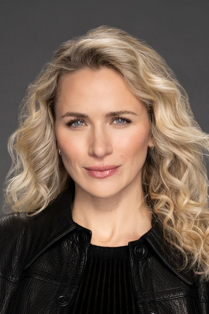 بازیگر Shantel VanSanten  