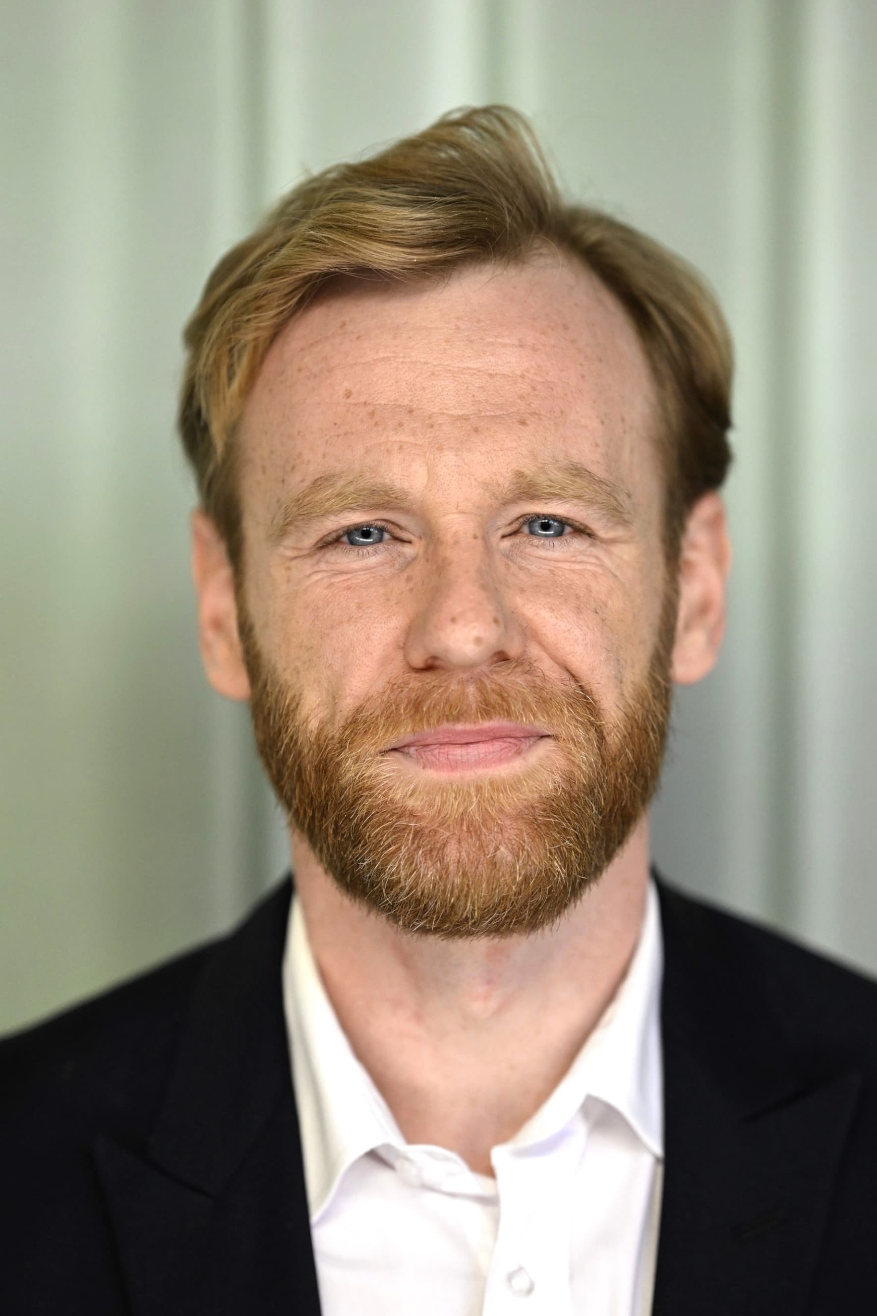 بازیگر Brian Gleeson  