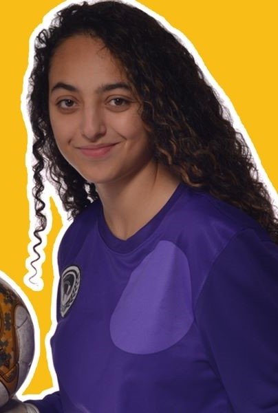 بازیگر Seren Demirbilek  