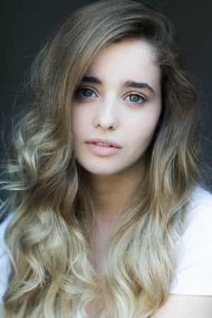 بازیگر Holly Earl  