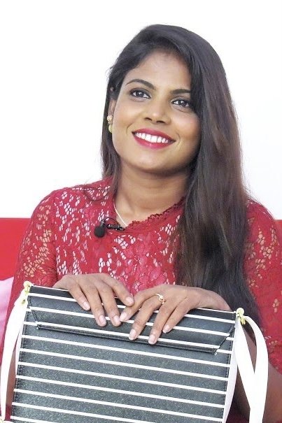 بازیگر Nuzhath Shuaib  
