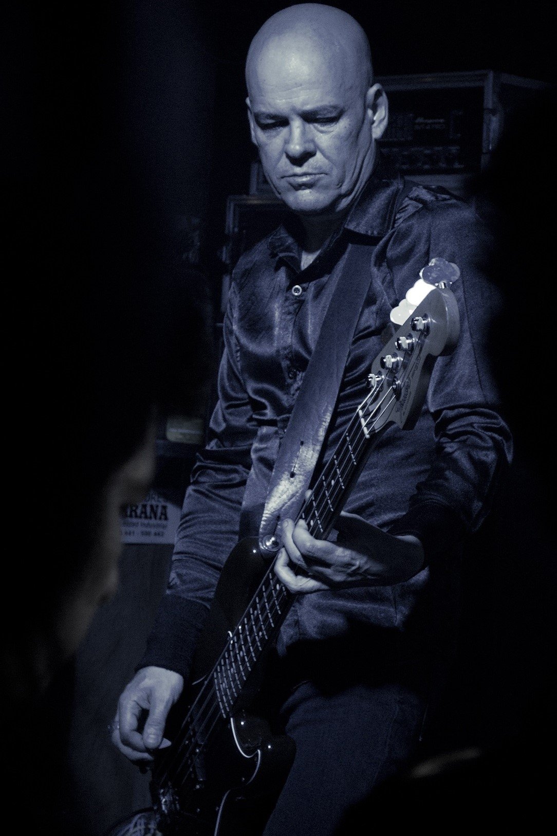 بازیگر Craig Adams  