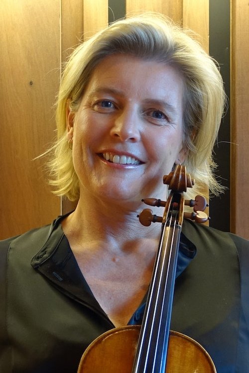 بازیگر Helena Rathbone  