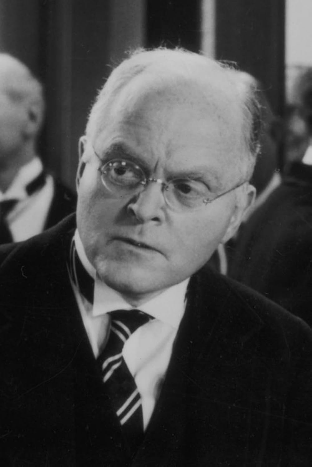 بازیگر Grant Mitchell  