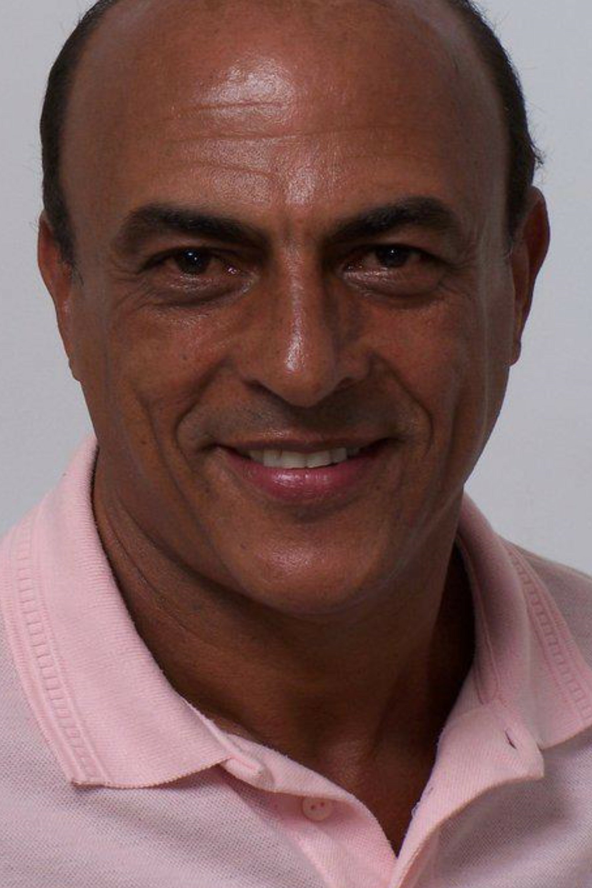 بازیگر Luis Andrarreis  