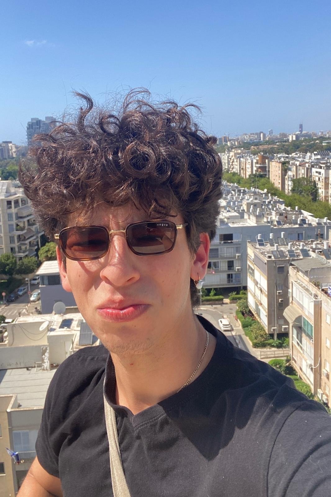 بازیگر Eitan Laniado  