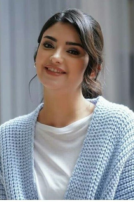 بازیگر Hilal Yildiz  