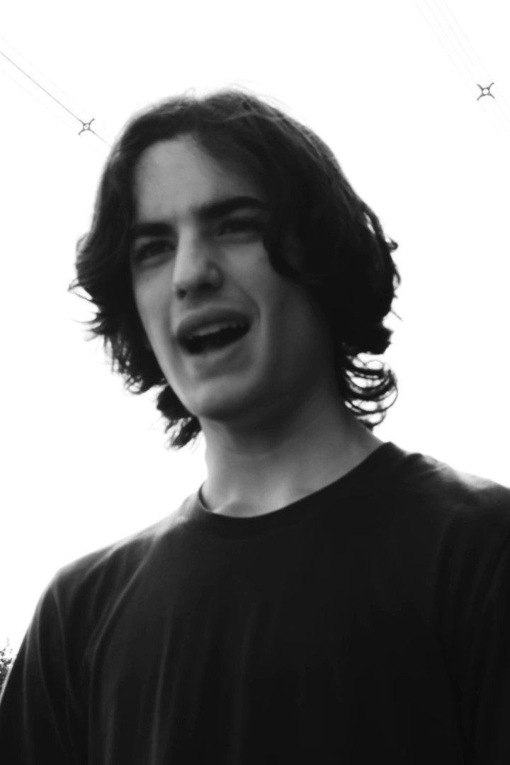 بازیگر Michael BenZvi  