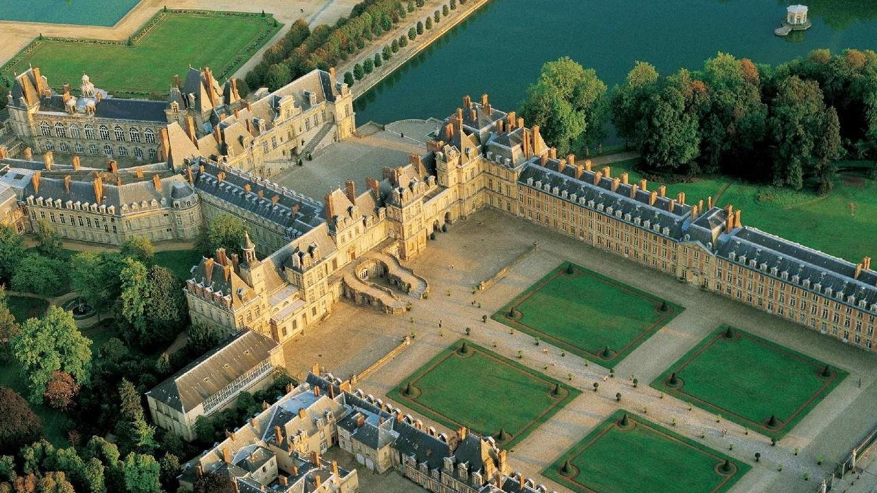 Fontainebleau : une mégastructure royale|Fontainebleau : une mégastructure royale