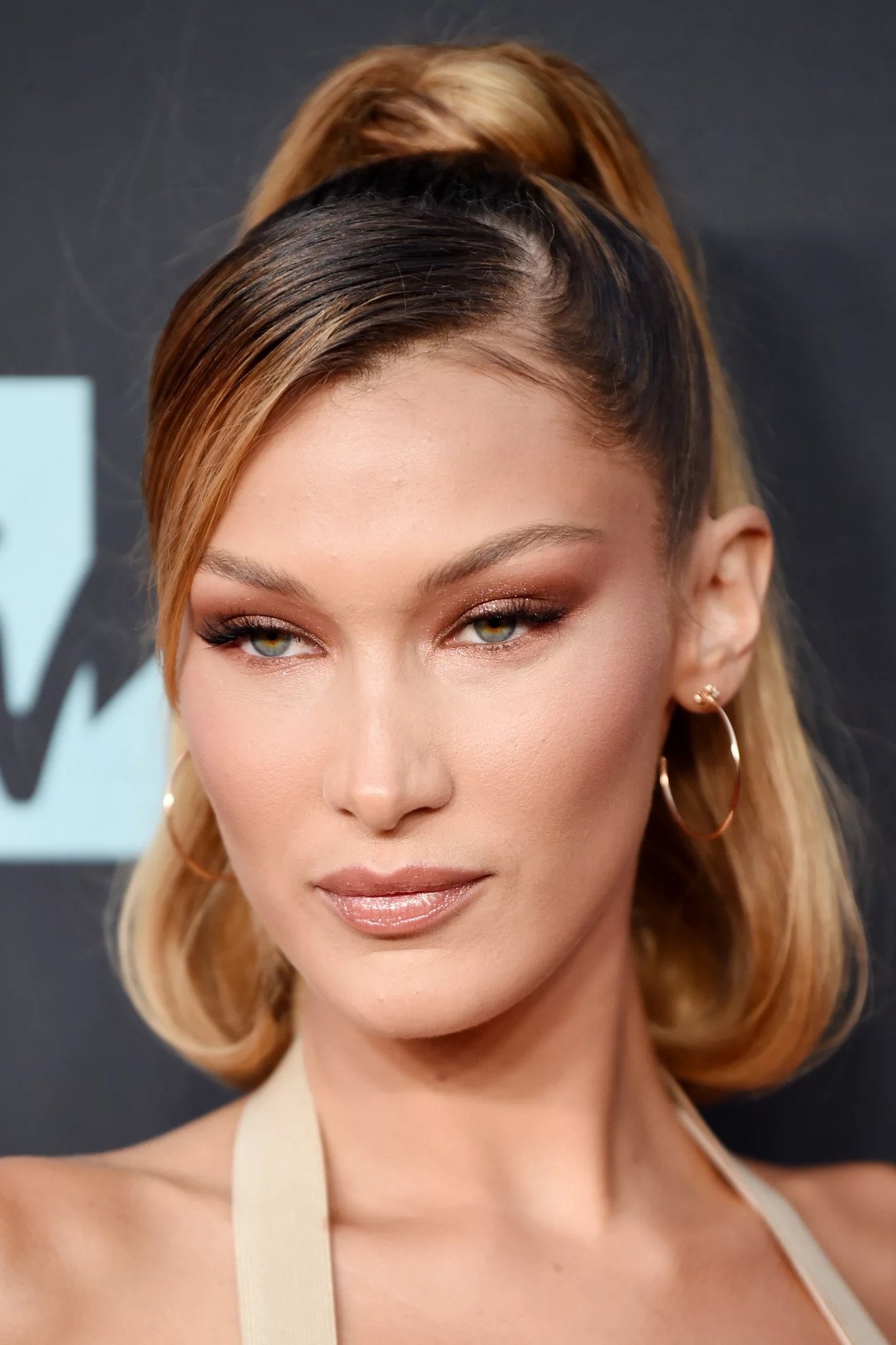 بازیگر Bella Hadid  