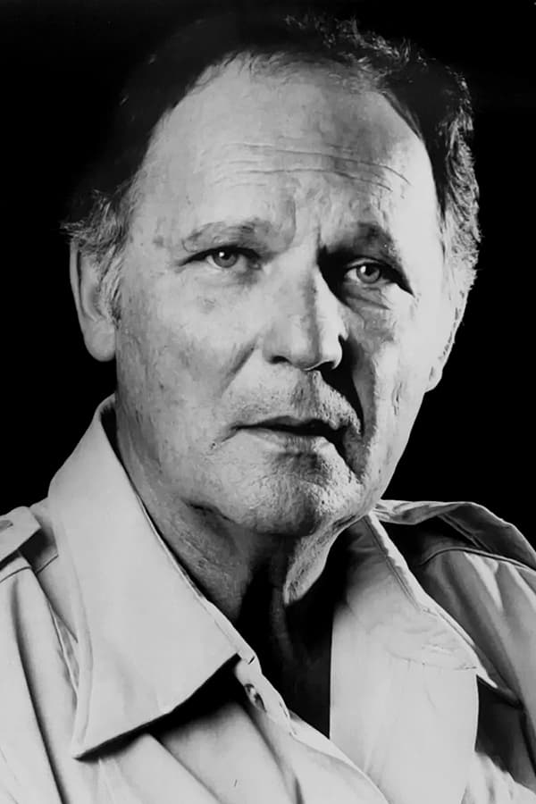 بازیگر John Vernon  