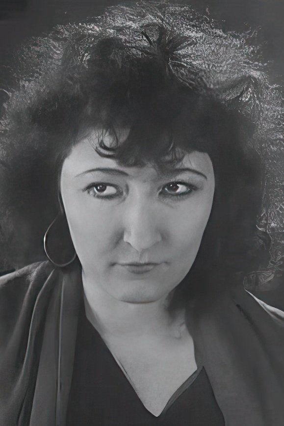 بازیگر Suzanne Talba  