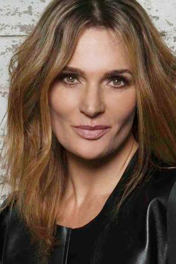 بازیگر Danielle Cormack  