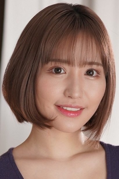 بازیگر 百永さりな  