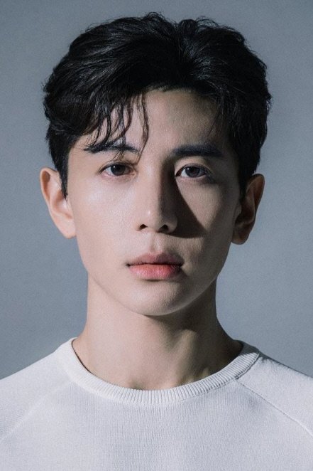بازیگر Choi Young-woo  