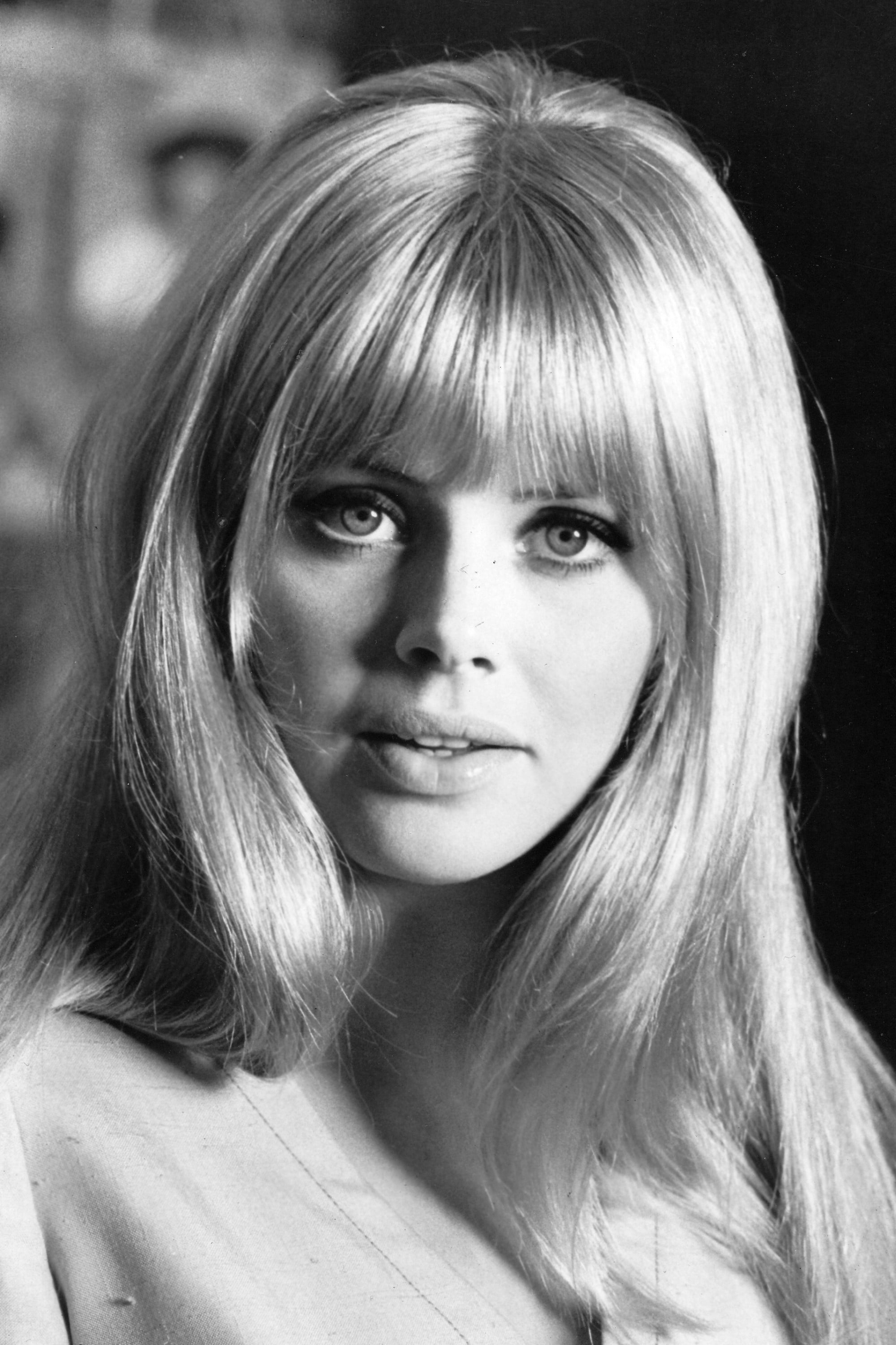 بازیگر Britt Ekland  