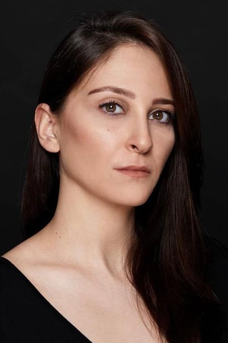 بازیگر Melodi Özkazanç  