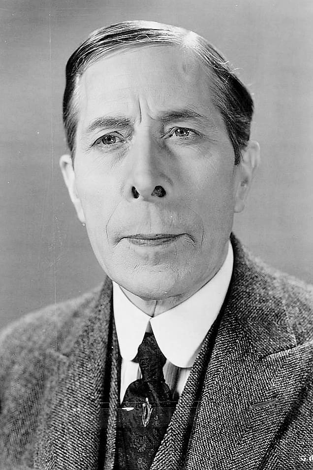 بازیگر George Arliss  