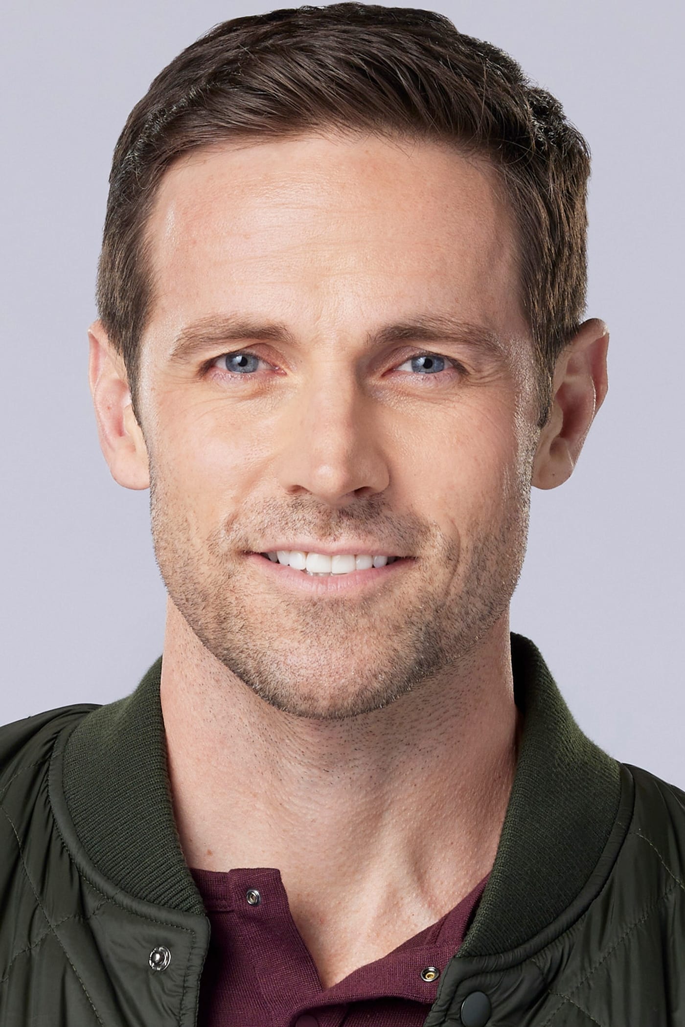 بازیگر Dylan Bruce  