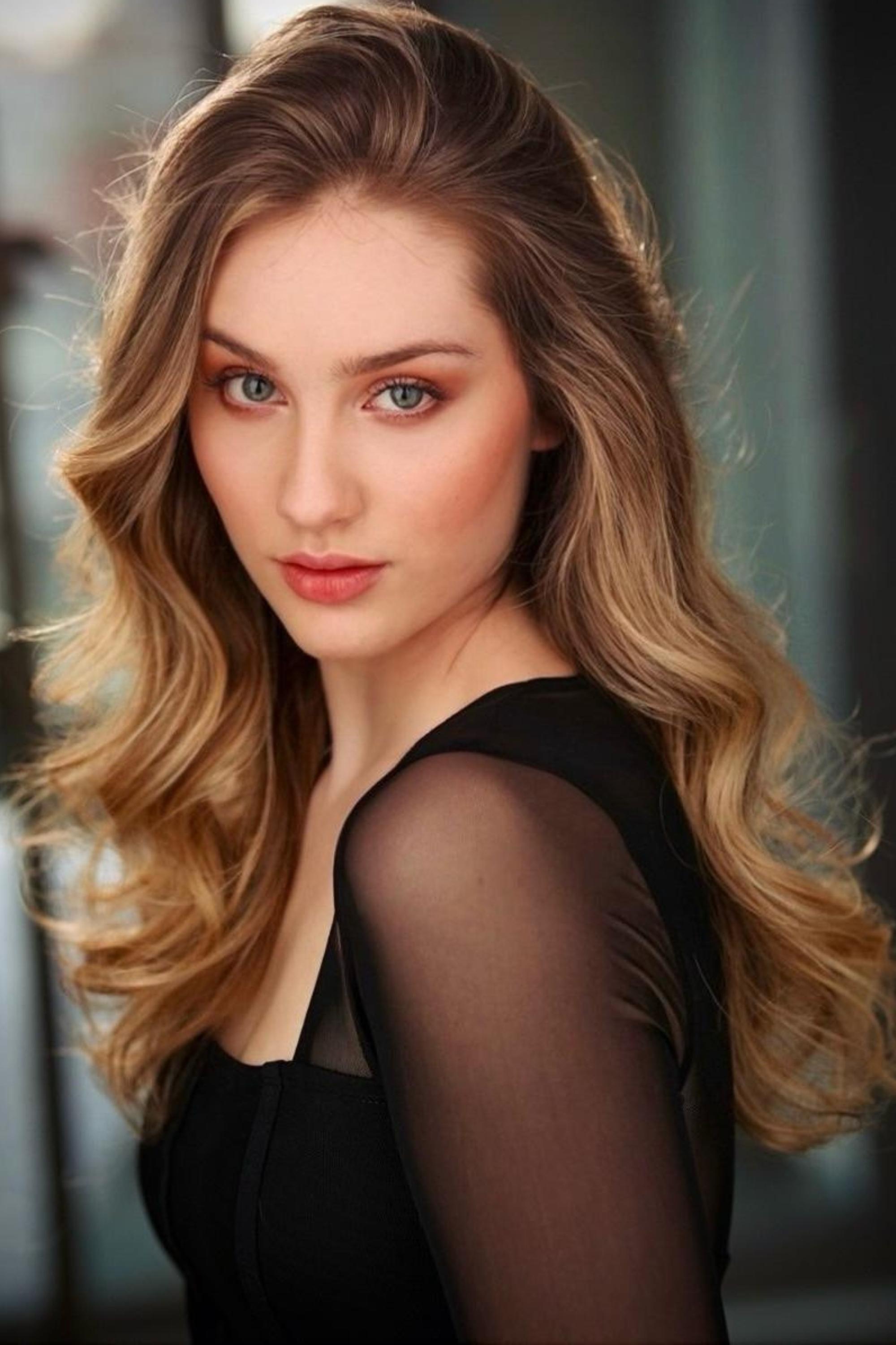 بازیگر Samantha Montgomery-Swan  