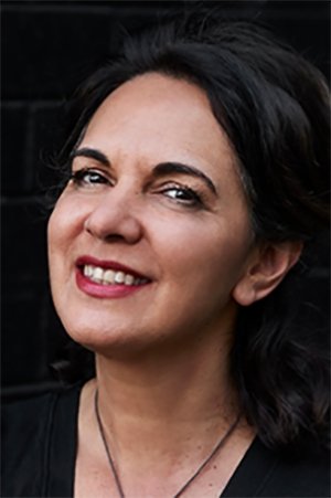 بازیگر Tracey Moffatt  