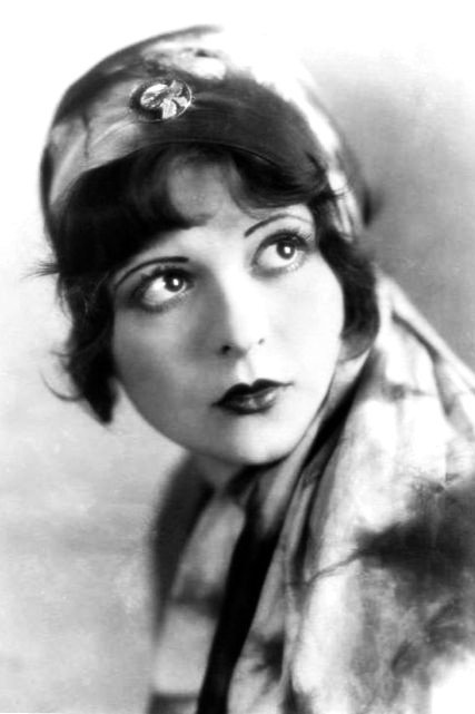 بازیگر Clara Bow  