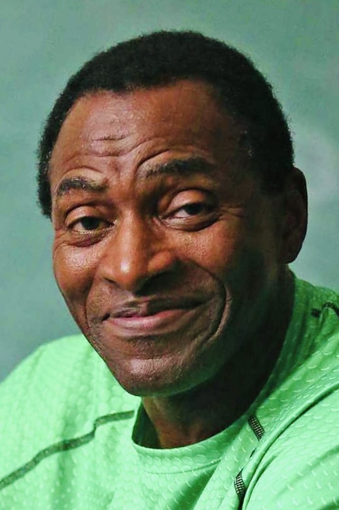 بازیگر Carl Lumbly  