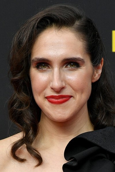 بازیگر Megan Amram  