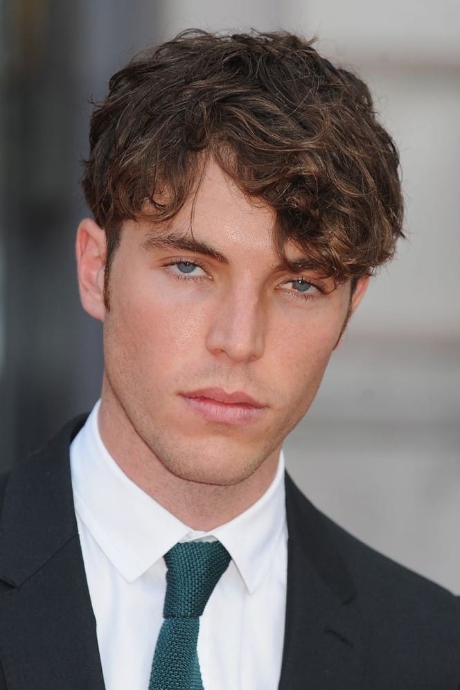 بازیگر Tom Hughes  