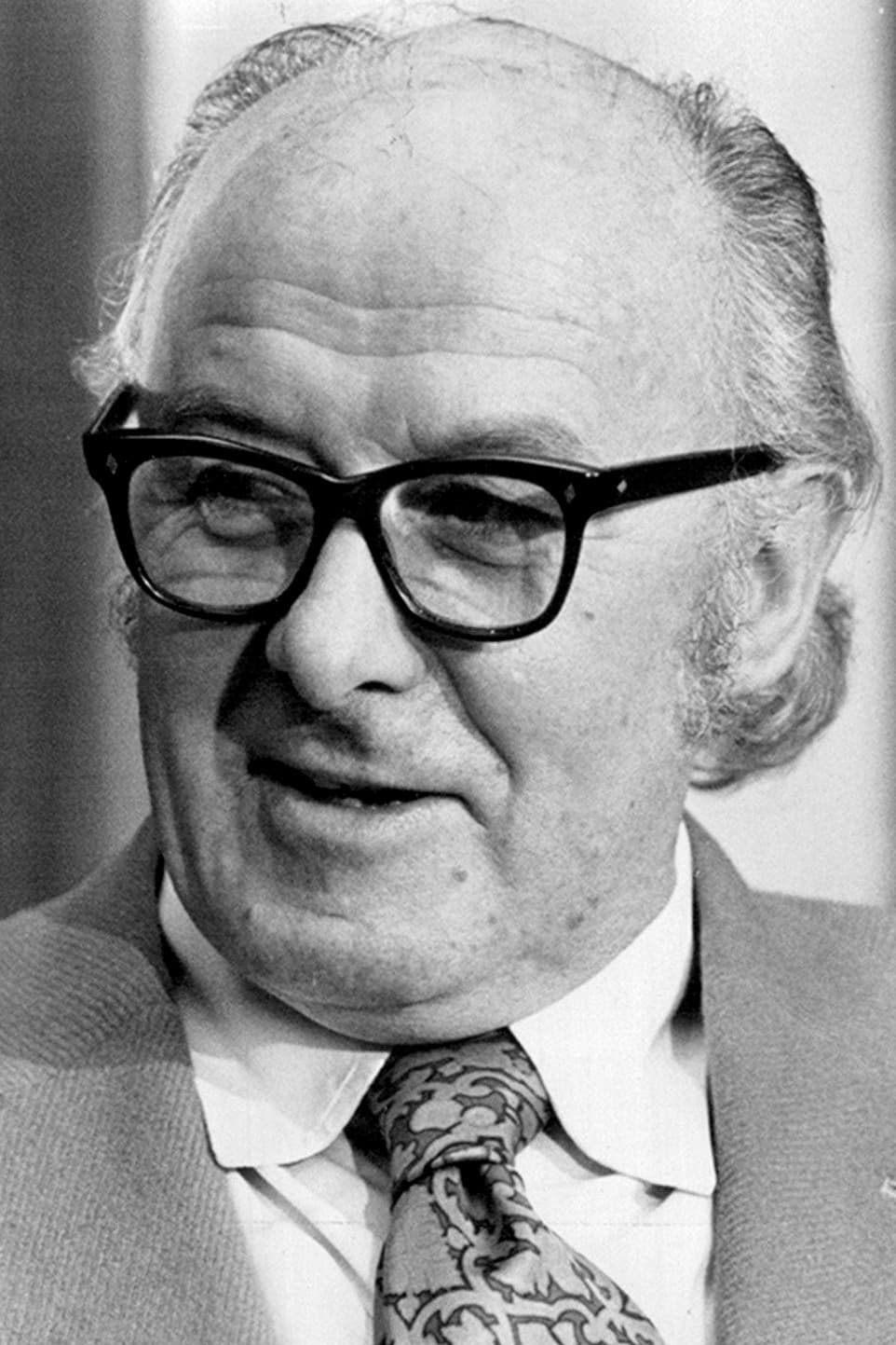 بازیگر Geoffrey Unsworth  