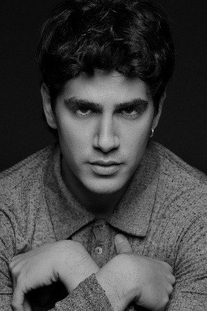 بازیگر Pau Simon  