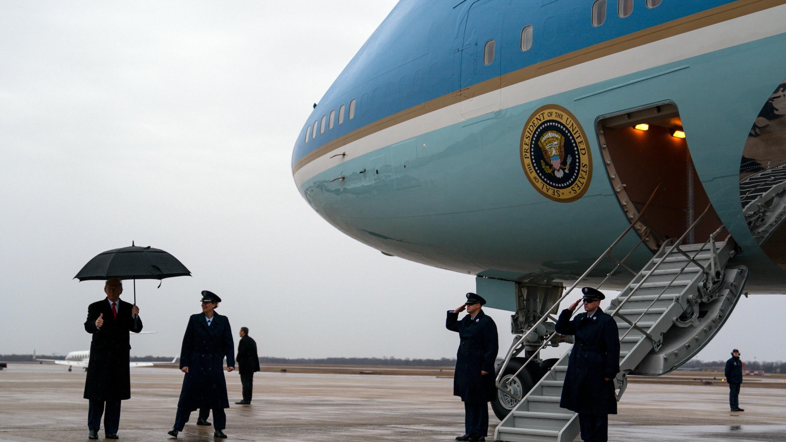 Aboard Air Force One|Aboard Air Force One